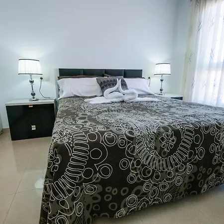 La Rosa Апартаменты Гран-Тарахал